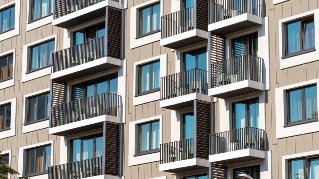 HOA_condominiums_Painting_Services_in_Chicago