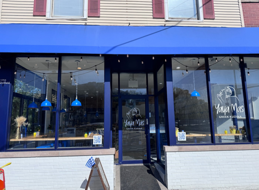 Exterior_painting_yaya_mas_greek_restaurant_chicago